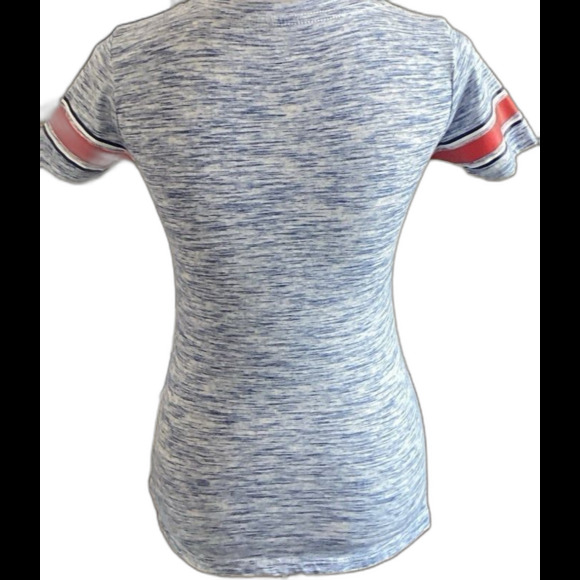 New Era T-Shirt Women's Size XS Color Blue Red Chicago Cubs V-Neck MLB Tee - Picture 2 of 8